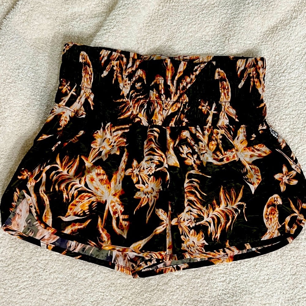 NWOT FP Movement The Way Home Printed Shorts Size M